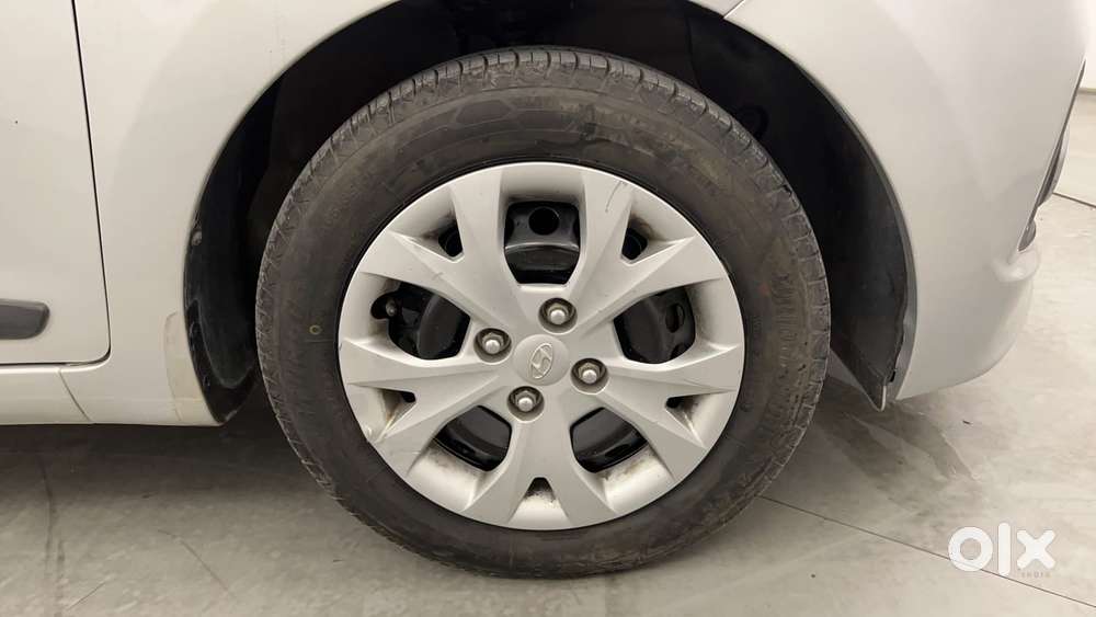 Hyundai Grand I10 1.2 Kappa Sportz, 2016, Petrol