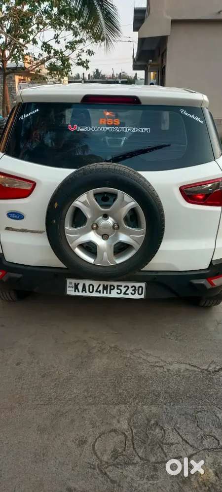 Ford Ecosport 2015 Petrol 117000 Km Driven