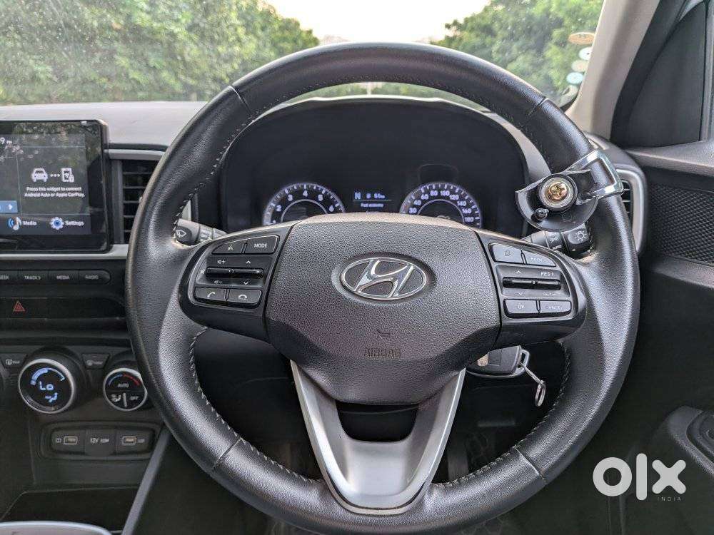 Hyundai Venue 1.0 Sx Turbo Imt, 2021, Petrol