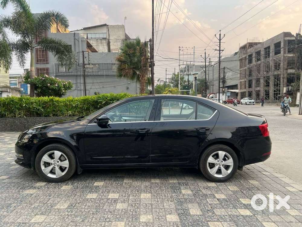 Skoda Octavia 1.8 Tsi At Style, 2019, Petrol