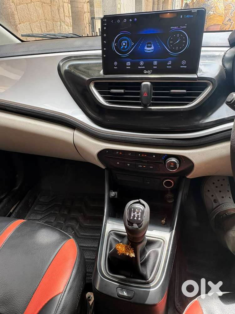 Tata Altroz 1.2 Xm Plus, 2023, Electric