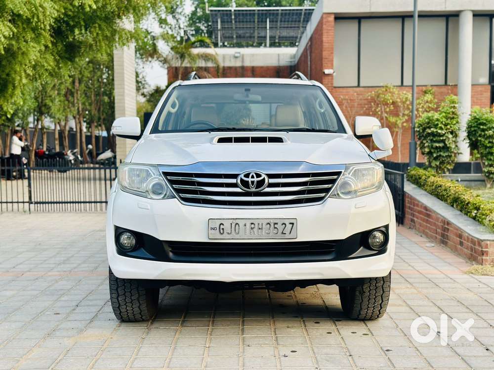 Toyota Fortuner 3.0 4x2 Mt, 2014, Diesel