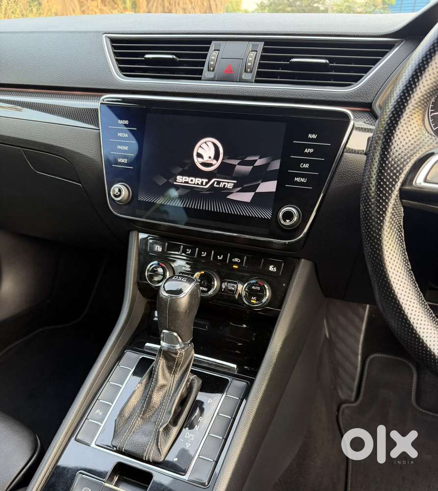Skoda Superb Sportline 1.8, 2019, Petrol