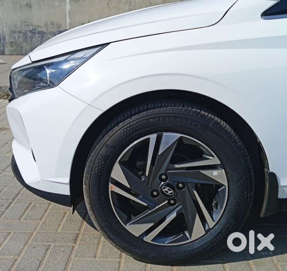Hyundai New I20 1.0 Asta (o) Turbo Dct, 2022, Petrol