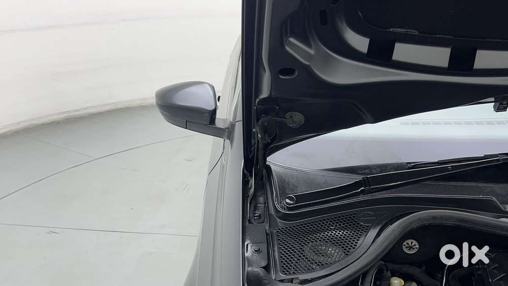 Volkswagen Vento 2010-2013 Petrol Highline, 2015, Petrol