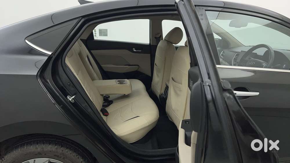 Hyundai Verna 1.5 Mpi Mt Sx (o), 2022, Petrol