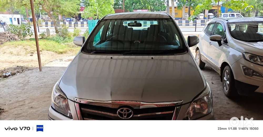 Toyota Innova 2014 Diesel 135500 Km Driven