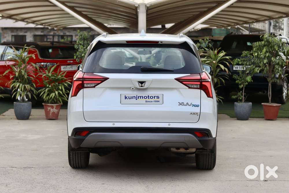 Mahindra Xuv700 2.0 Ax 5 Petrol At Str, 2024, Petrol