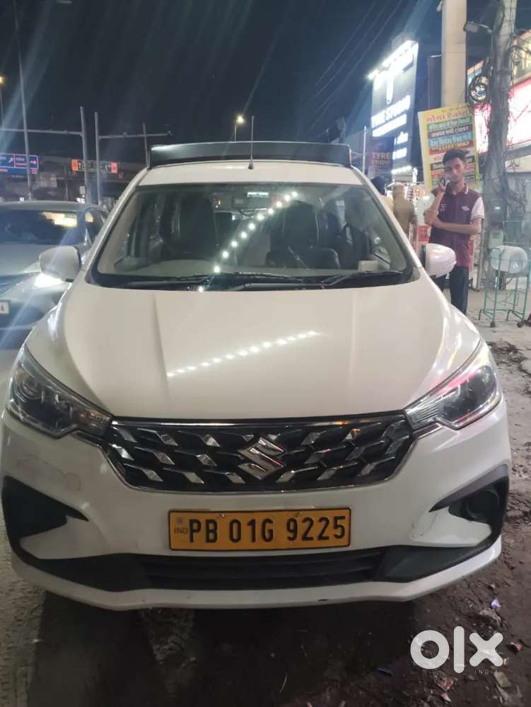 Maruti Suzuki Ertiga Vxi 2025