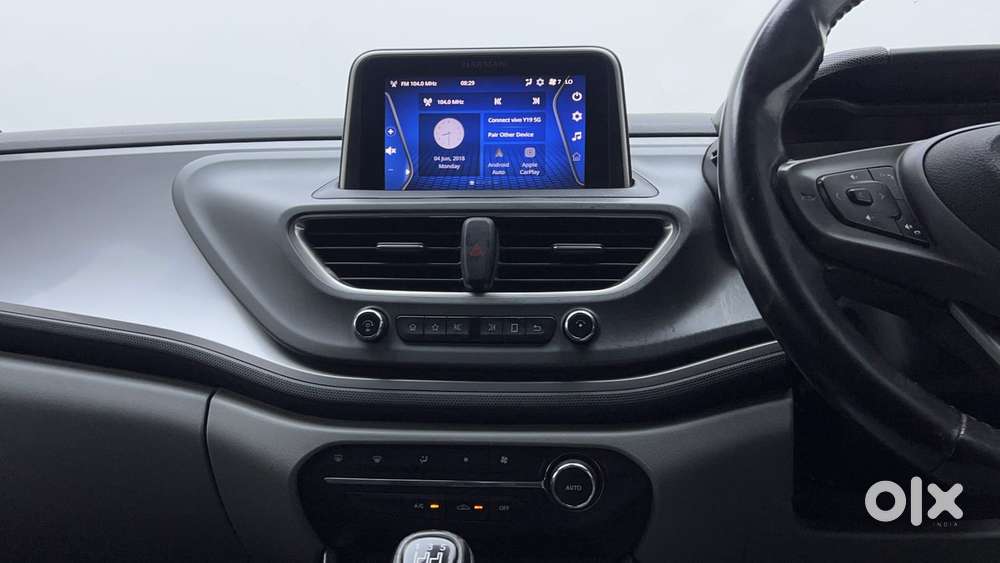 Tata Altroz Xz, 2021, Petrol