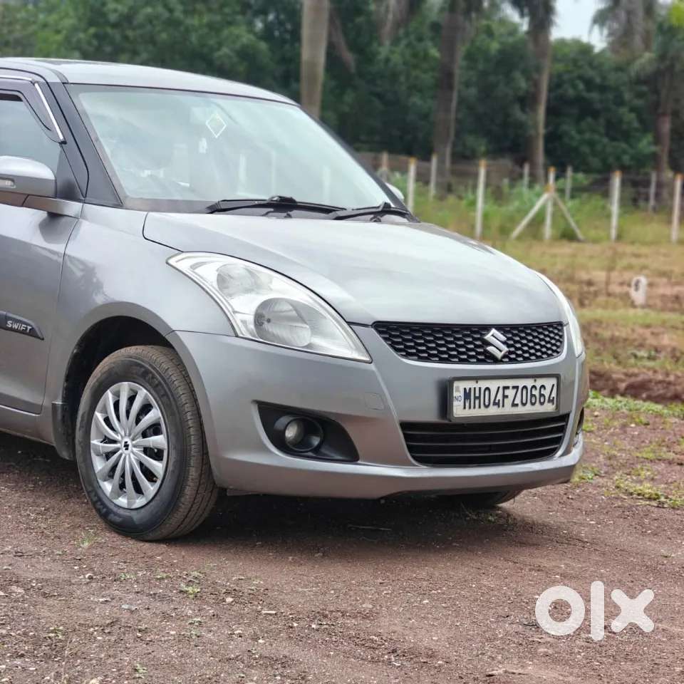 Maruti Suzuki Swift Vxi, 2012, Petrol