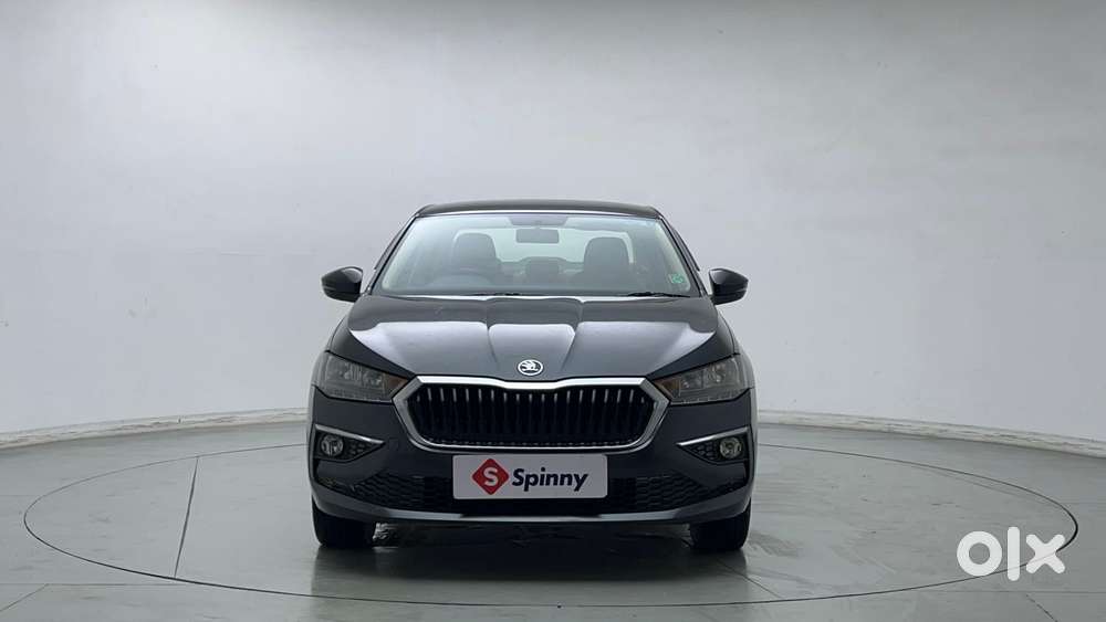 Skoda Slavia Ambition 1.0l Tsi Mt, 2022, Petrol