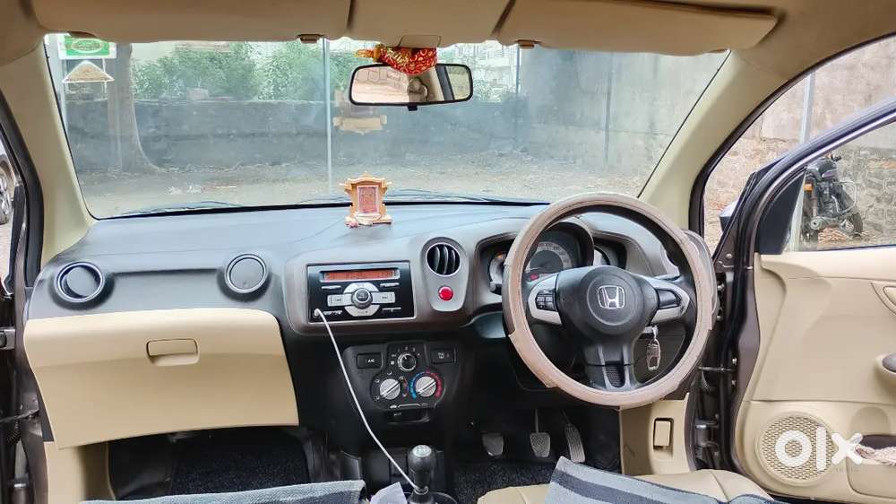 Honda Brio 2013 Petrol Well Maintained