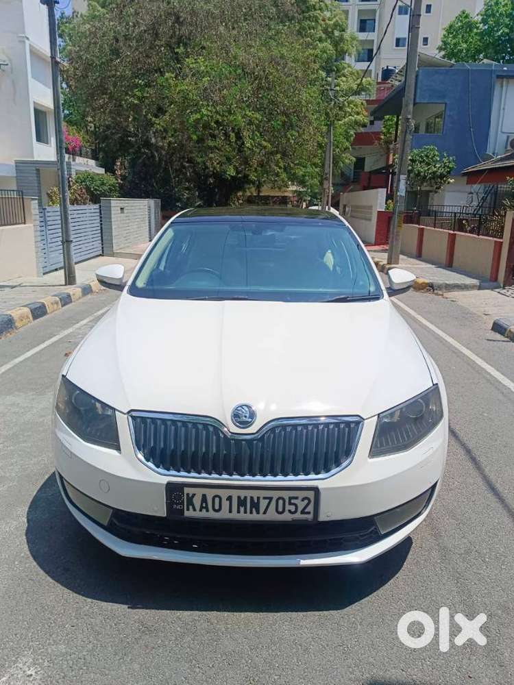 Skoda Octavia 2013-2017 Style Plus 1.8 Tsi At, 2016, Petrol