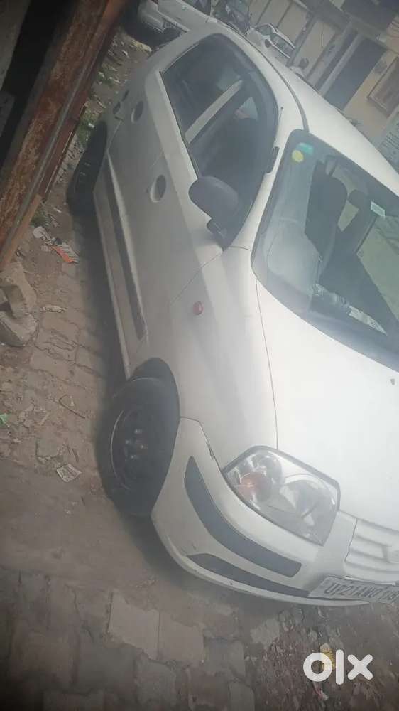 Hyundai Santro 2014 Lpg Well Maintained
