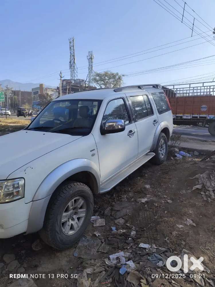 Ford Endeavour 2009