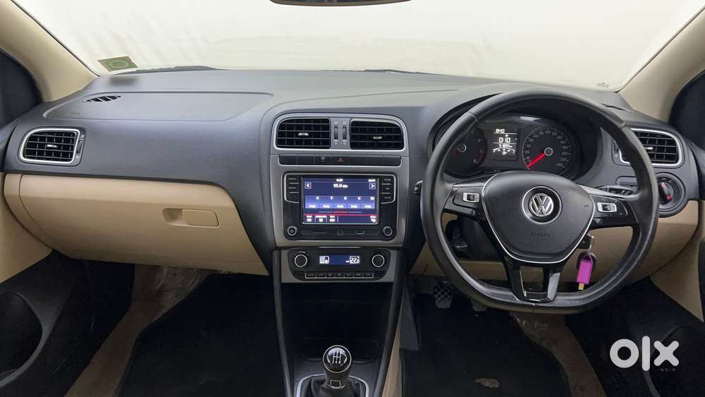 Volkswagen Ameo 1.0 Mpi Highline Plus, 2018, Petrol