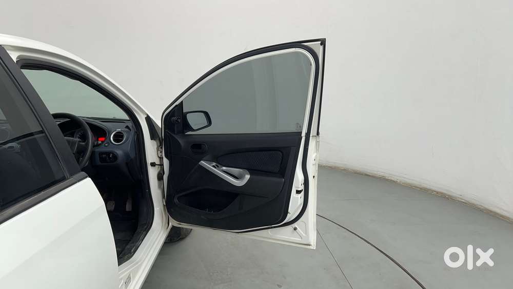 Ford Figo 1.2 Duratec Petrol Titanium, 2014, Petrol