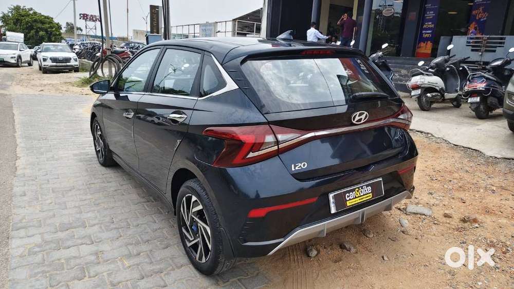 Hyundai I20 Asta (o) 1.2 Mt, 2024, Petrol