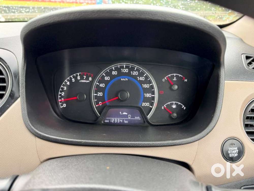 Hyundai Grand I10 Sportz O 1.2, 2014, Petrol