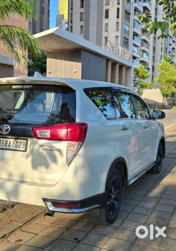 Toyota Innova Crysta 2018 Diesel 99500 Km Driven