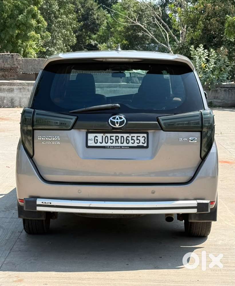 Toyota Innova Crysta 2.8z Automatic, 2018, Diesel
