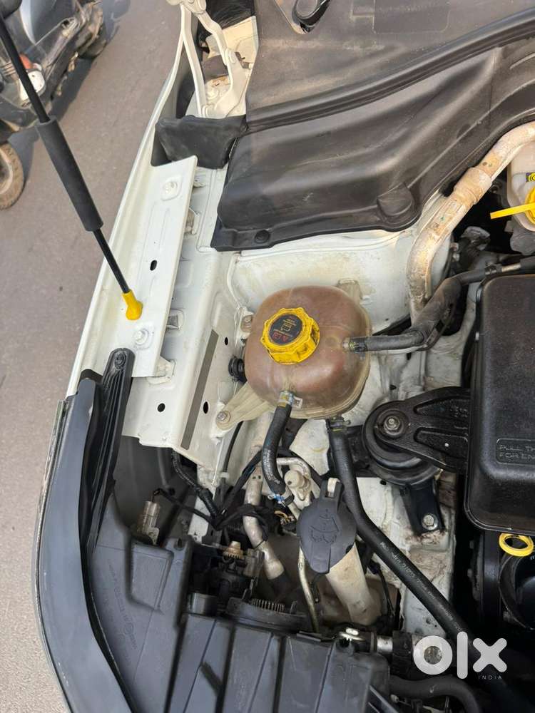 Mahindra Xuv300 W6 Diesel, 2022, Diesel