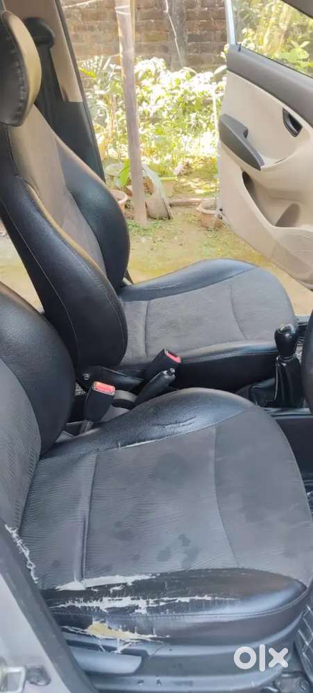 Hyundai Eon Magna+ 2012 Petrol Manual