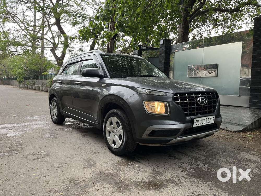 Hyundai Venue 1.2 S Plus, 2020, Petrol