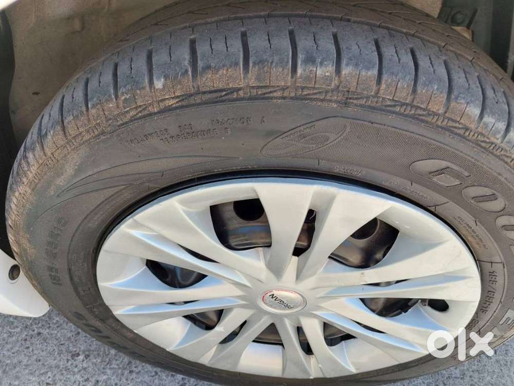 Maruti Suzuki Ertiga Vdi Shvs, 2015, Diesel