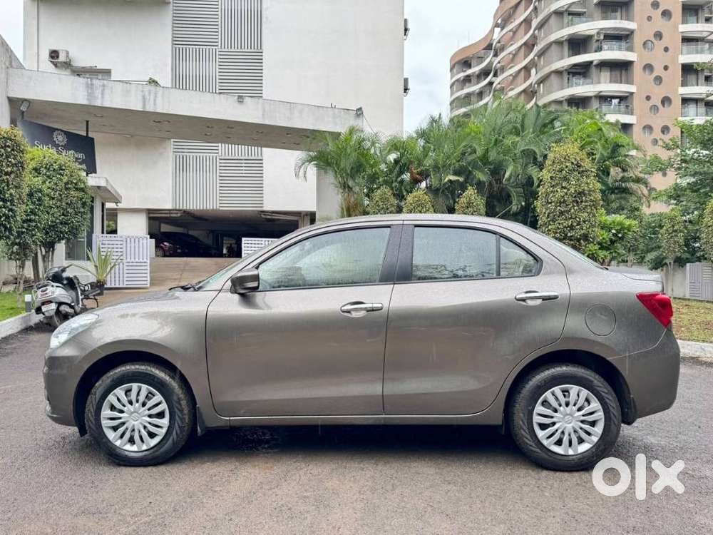 Maruti Suzuki Swift Dzire Vxi(o) Amt, 2022, Petrol