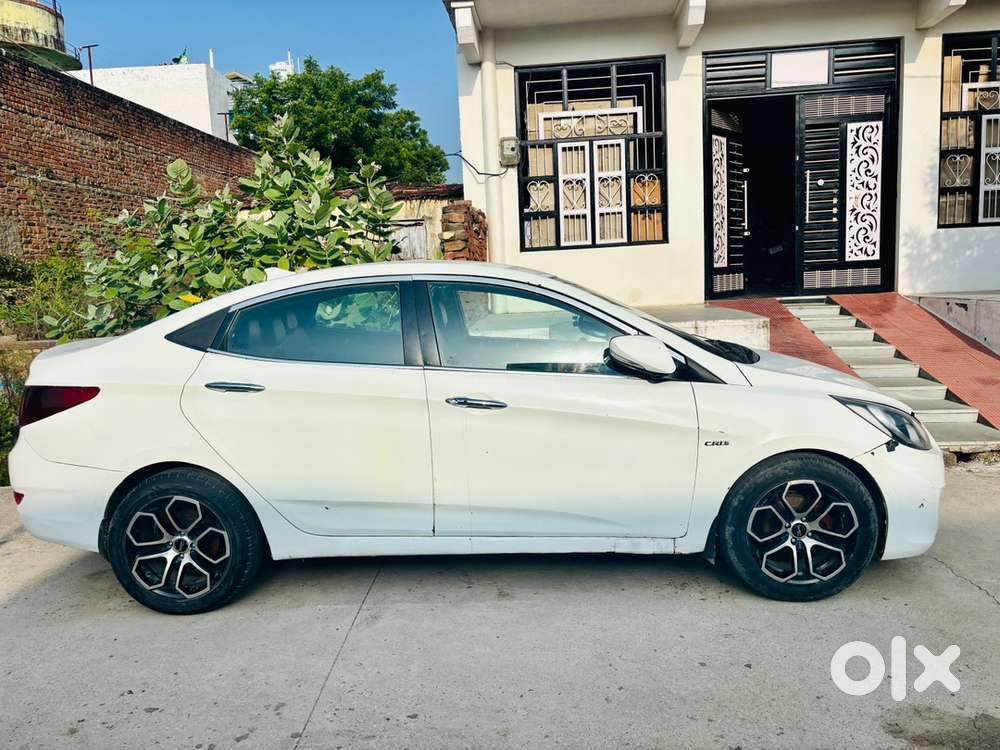 2013 Hyundai Verna Crdi