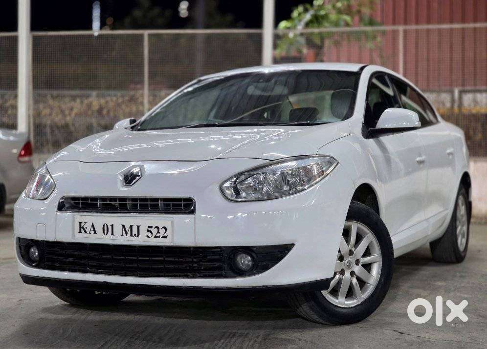 Renault Fluence 2.0 E4, 2012, Petrol