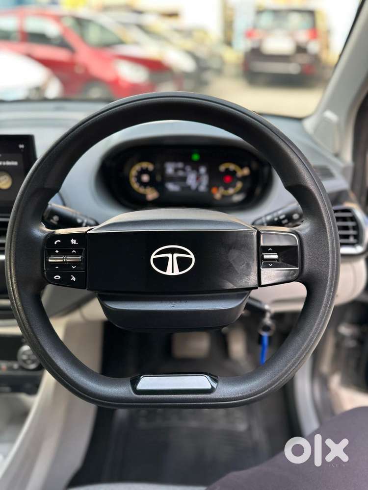Tata Tiago 1.2 Revotron Xza, 2025, Petrol