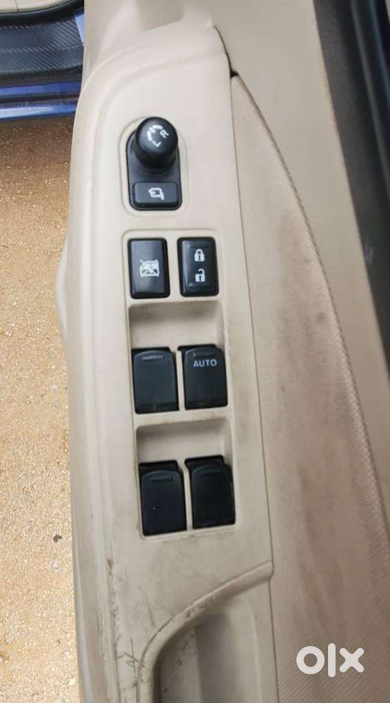 Maruti Suzuki Swift Dzire 1.3 Vxi, 2023, Petrol