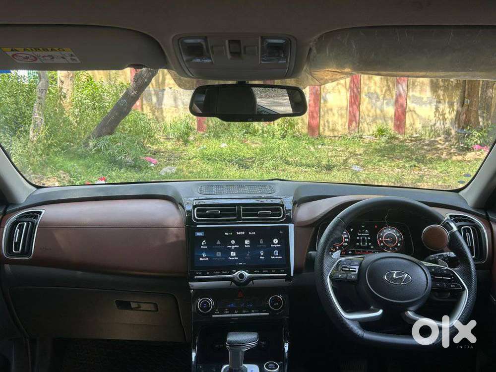 Hyundai Alcazar 2.0 Signature (o) Petrol At 7 Str, 2022, Petrol