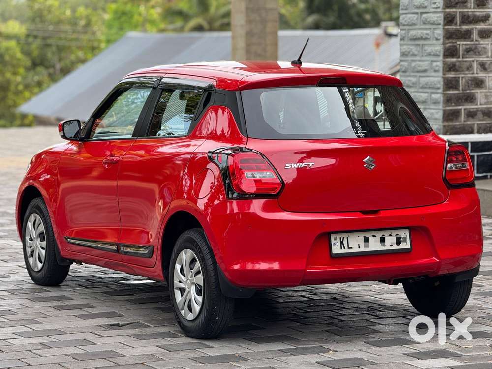 Maruti Suzuki Swift Vxi Optional, 2023, Petrol