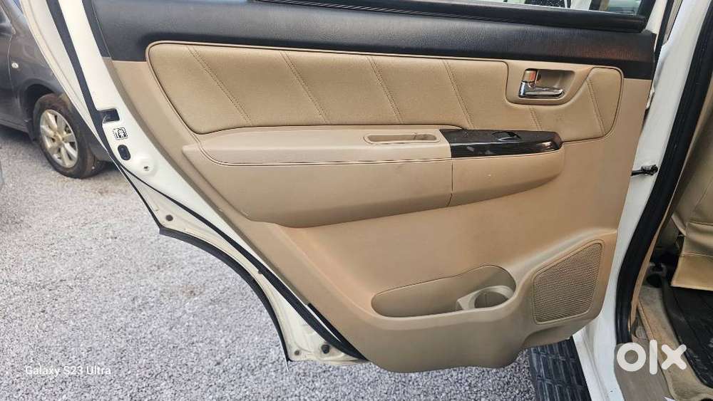 Toyota Fortuner 3.0 4x2 Automatic, 2014, Diesel