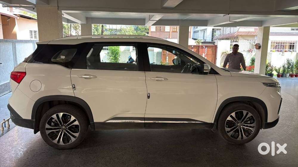 1.5l Cvt Turbo Petrol Hector Top Model With Panoramic Sunroof