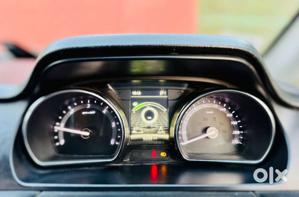 Tata Hexa 2.2 Xt 4x2 7 Str, 2017, Diesel