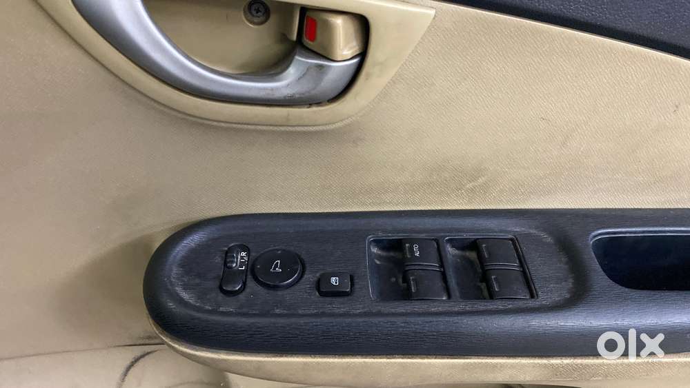 Honda Brio Vx At, 2014, Petrol