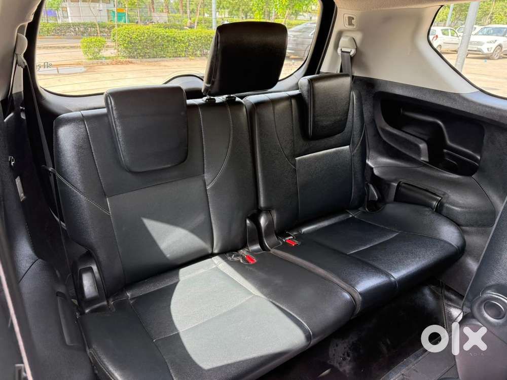 Toyota Innova Crysta