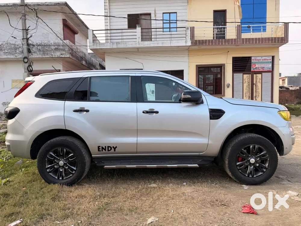 Ford Endeavour 2018 Diesel 97000 Km Driven