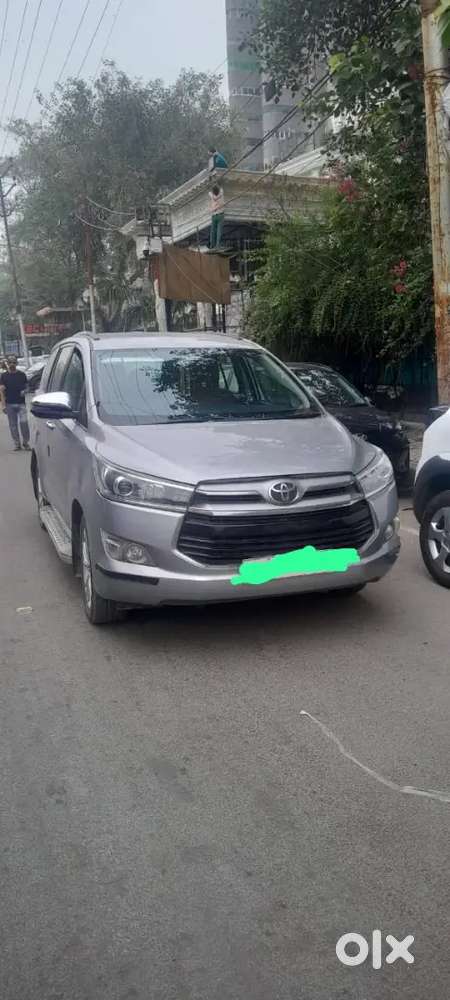 Innova Crysta Z Auto