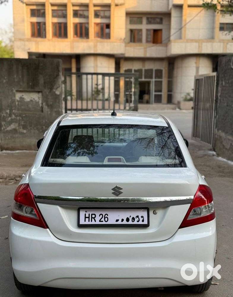 Maruti Suzuki Swift Dzire Lxi Option, 2017, Cng & Hybrids