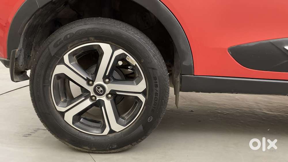 Tata Nexon 1.2 Revotron Xz Plus (s), 2023, Petrol