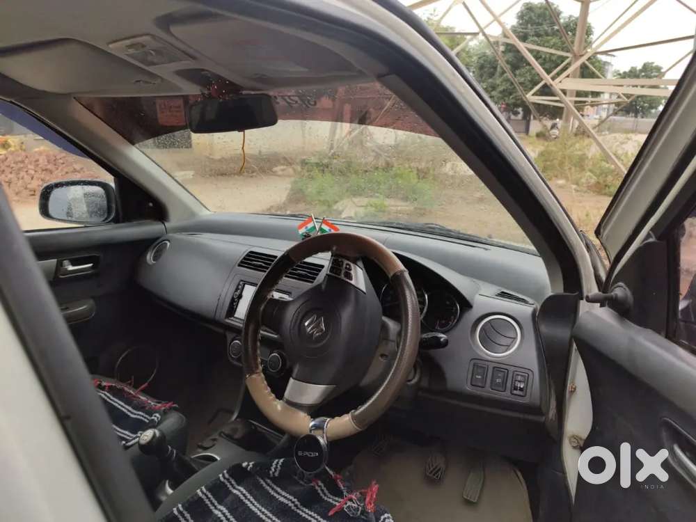 Maruti Suzuki Swift Zxi 2010