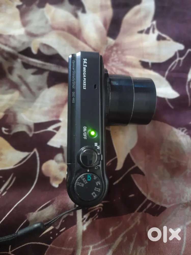 Sony Cyber-shot DSC-H55,10x optical zoom good condition