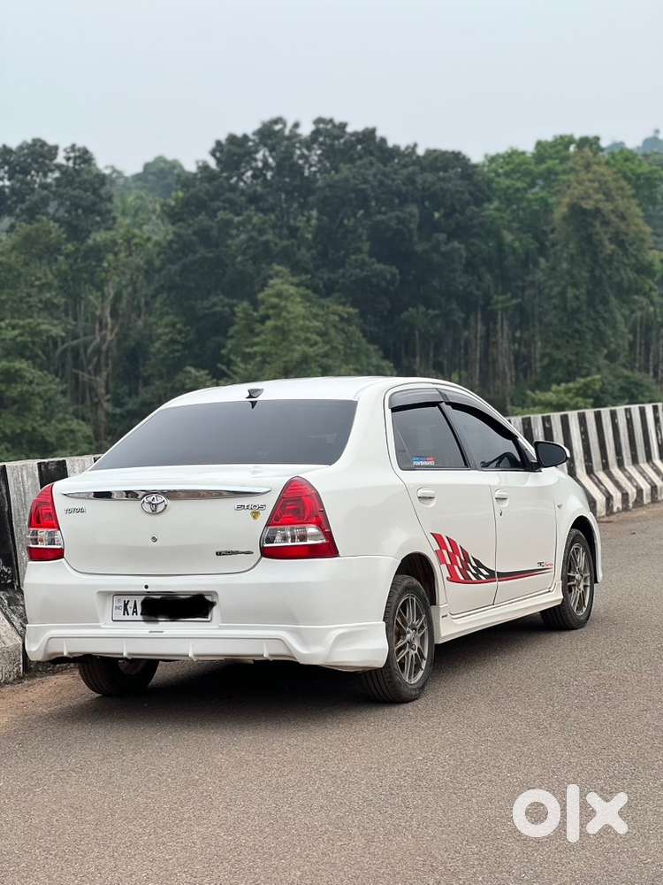 Toyota Etios Gd 2013