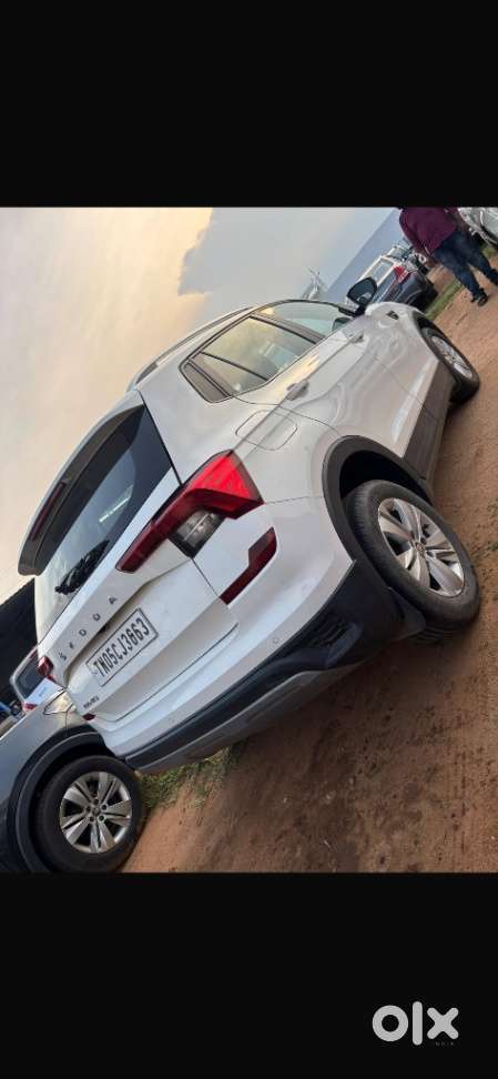 Skoda Kushaq 1.0 Tsi Ambition At, 2023, Petrol